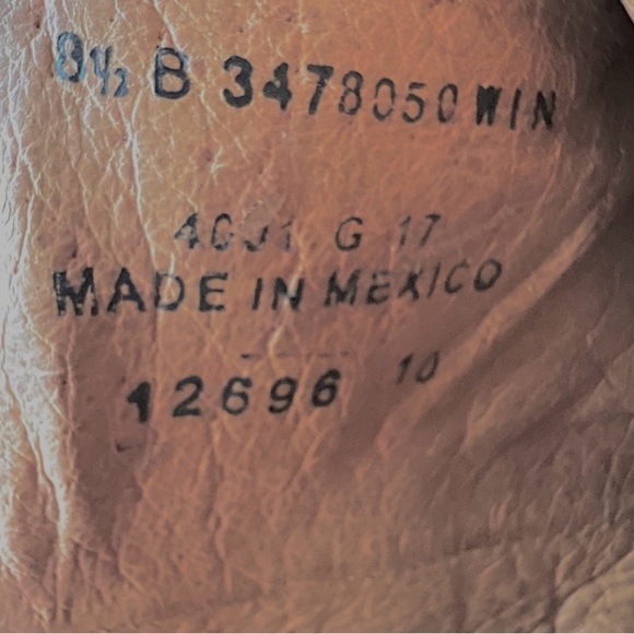 ❤️❤️Like new Frye variegated burgundy leather boots 8.5 - Picture 5 of 9